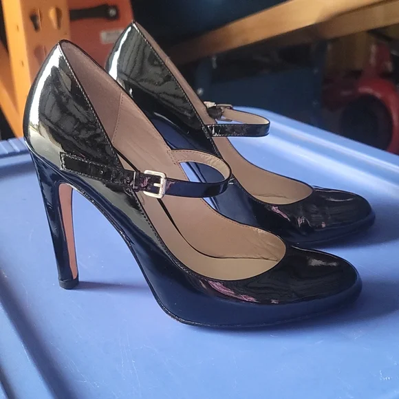 SOLD - Picture 2 of 5